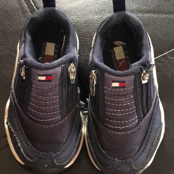 EUC TOMMY HILFIGER NAVY Toddler? Zipper TENNIES - Picture 1 of 6